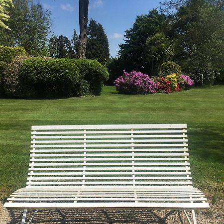 Stay On The Grounds Of This Beautiful Manor House Wimborne Minster Eksteriør billede
